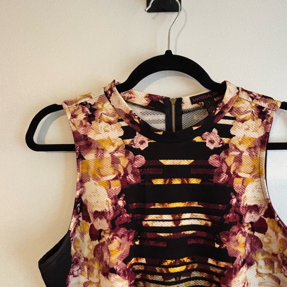 Material Girl BLK w/ Pink Tan Sleeveless Bodycon Dress - Picture 2 of 3